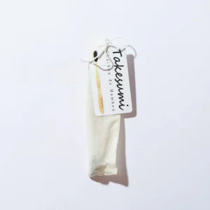Takesumi -- Brosse à dents médium en bambou infusé au charbon de bambou